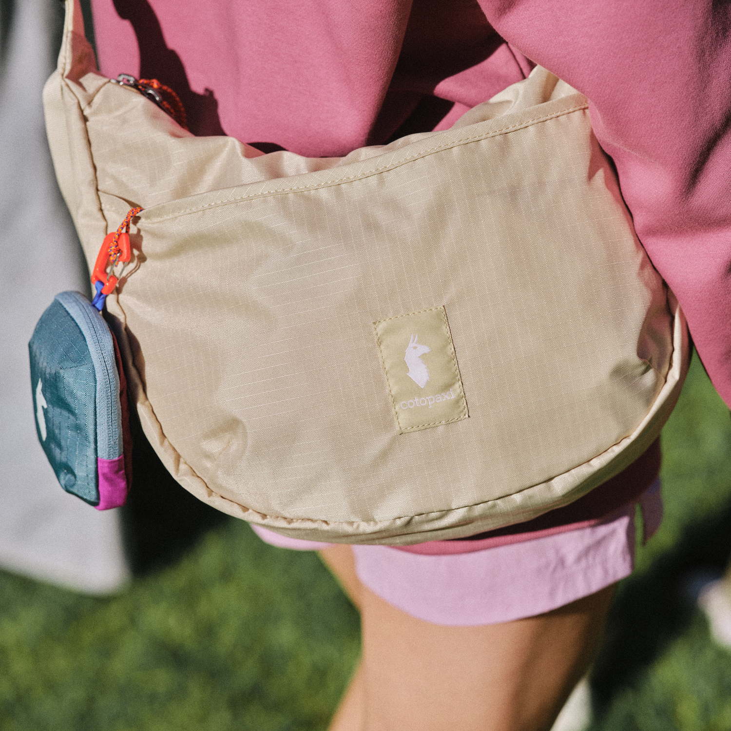 Trozo 8L Shoulder Bag - Cada D??a - Image 18
